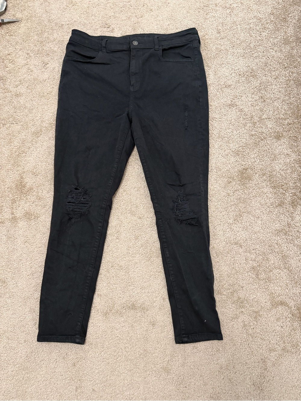 American Eagle Outfitters Black Ripped Women’s Skinny Jeans